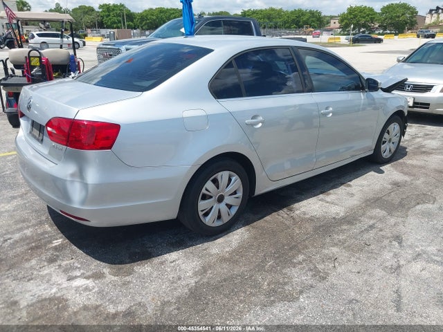 Volkswagen Jetta 2.5l Se