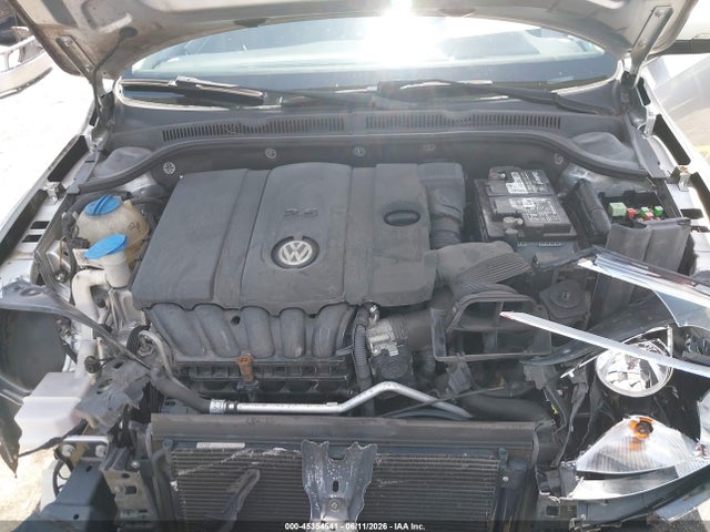 Volkswagen Jetta 2.5l Se