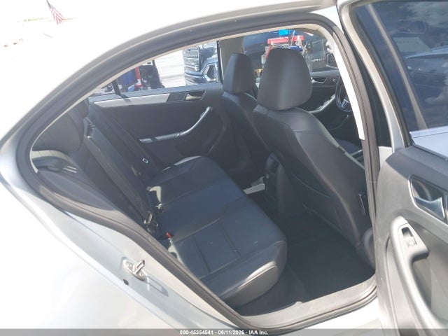 Volkswagen Jetta 2.5l Se