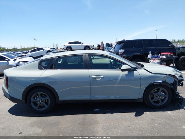 Kia K4 Lxs