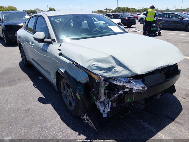 Kia K4 Lxs