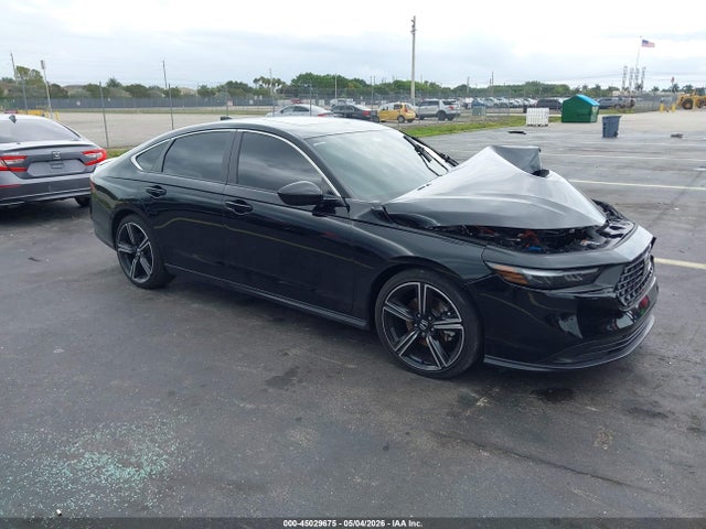 Salvage Honda Accord Image