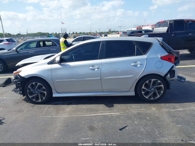 Scion iM