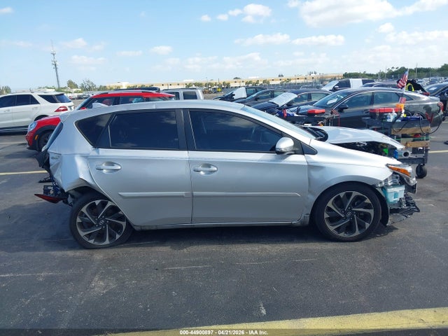 Scion iM