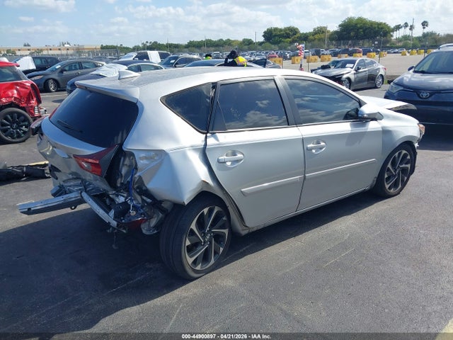 Scion iM