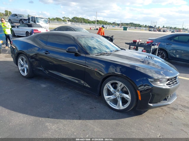 Salvage Chevrolet Camaro Image