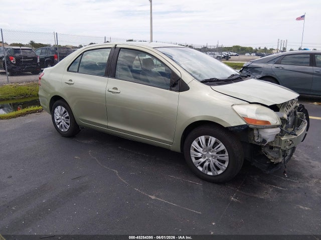 Salvage Toyota Yaris Image