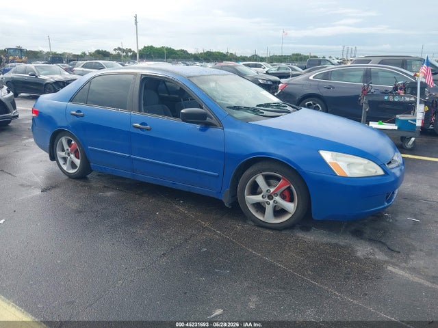 Salvage Honda Accord Image