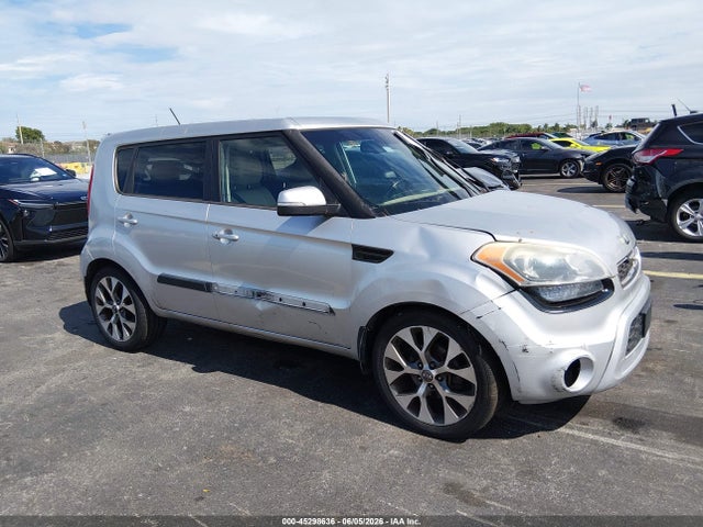 Salvage Kia Soul Image