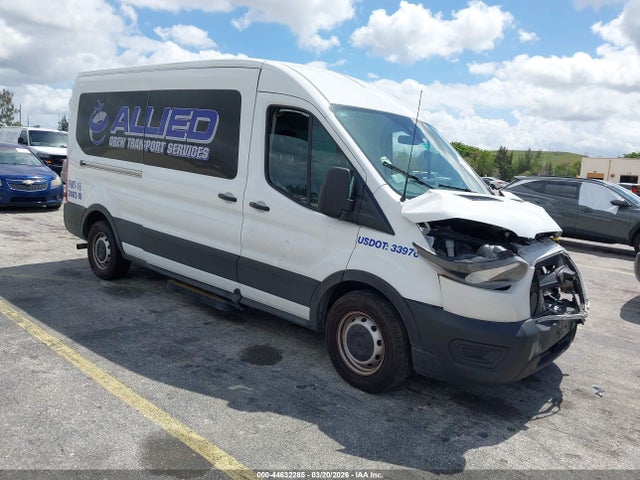 Salvage Ford Transit Image