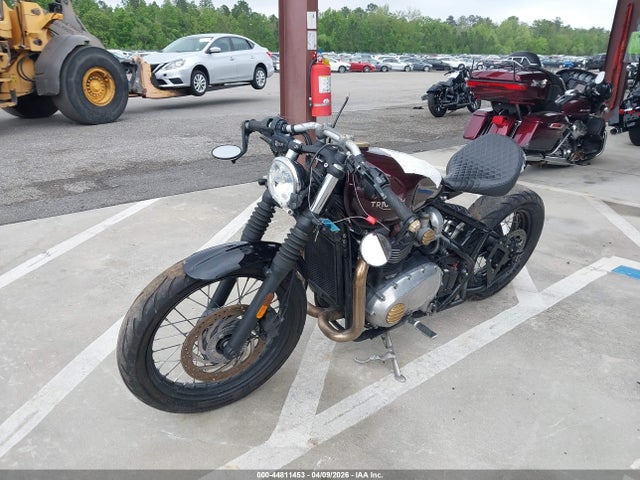 Triumph Bonneville Bobber