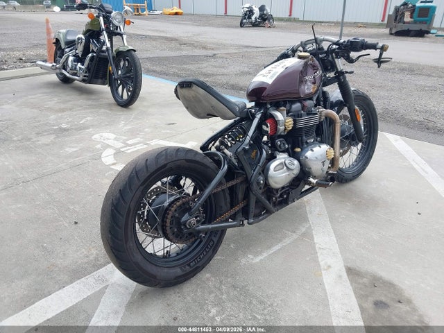 Triumph Bonneville Bobber
