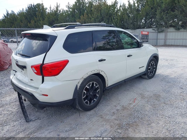 Nissan Pathfinder Sl 2wd