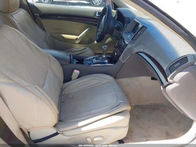 INFINITI G37 Journey