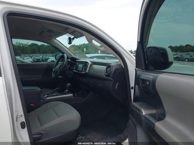 Toyota Tacoma Sr5 V6