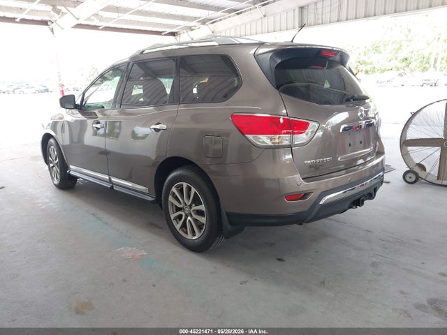 Nissan Pathfinder Sl