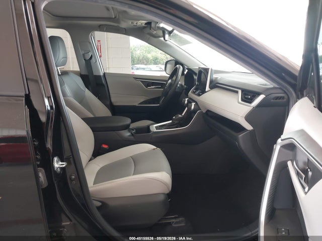 Toyota RAV4 Xle Premium