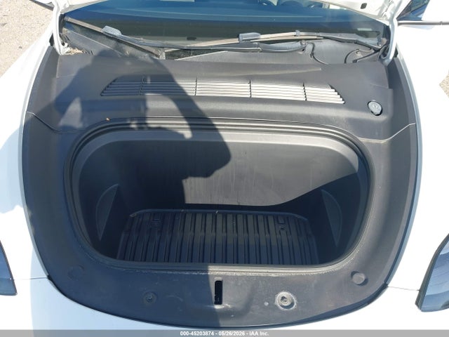 Tesla Model Y Performance Dual Motor All-wheel Drive