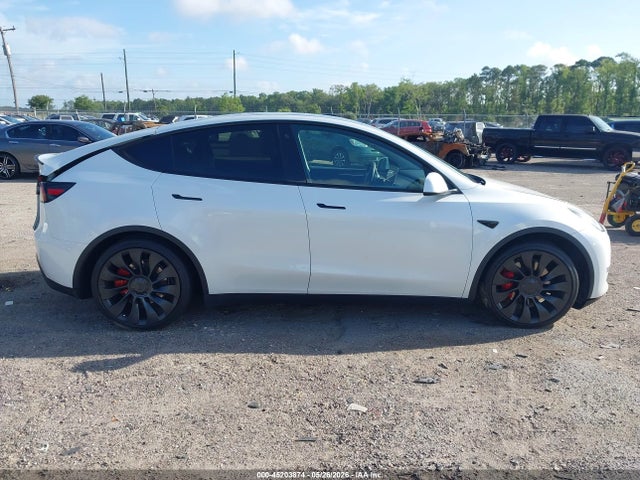 Tesla Model Y Performance Dual Motor All-wheel Drive