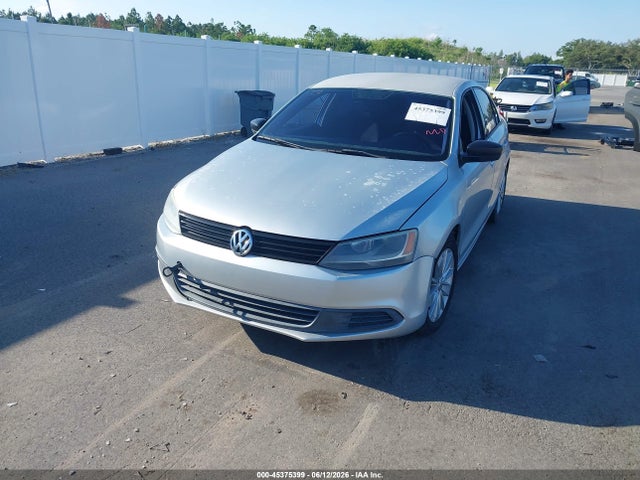 Volkswagen Jetta 2.0l S