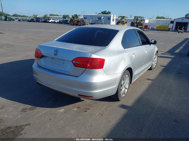 Volkswagen Jetta 2.0l S