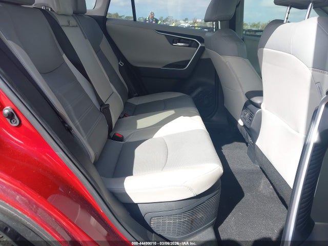 Toyota RAV4 Limited