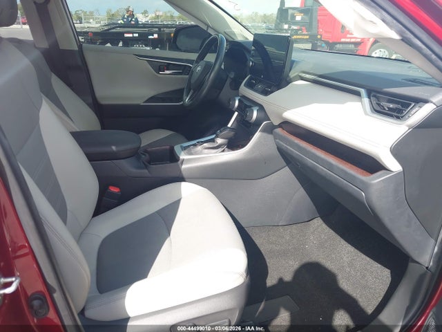 Toyota RAV4 Limited