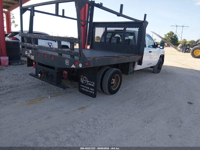 General Motors Sierra 3500 Chassis Work Truck