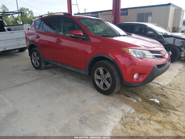 Salvage Toyota RAV4 Image