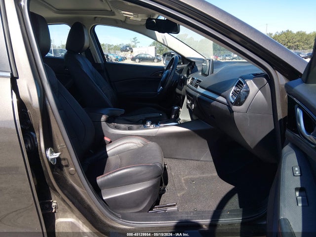 Mazda Mazda3 S Grand Touring