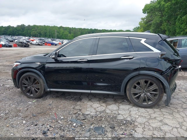 INFINITI Qx Essential