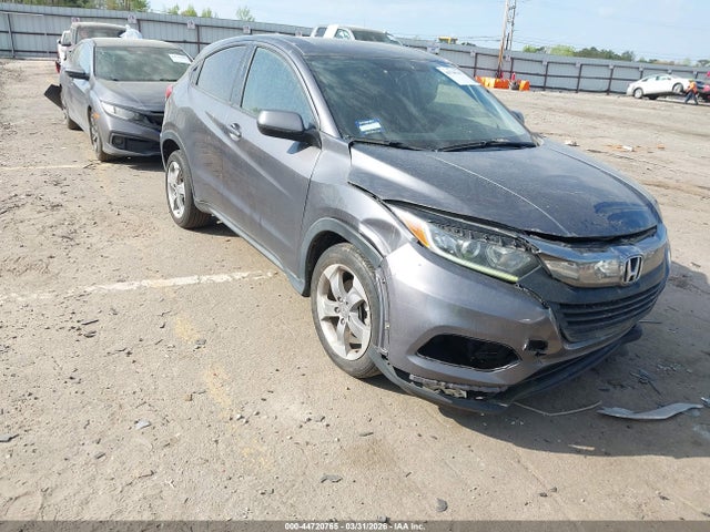 Salvage Honda HR-V Image