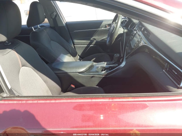 Toyota Camry Le