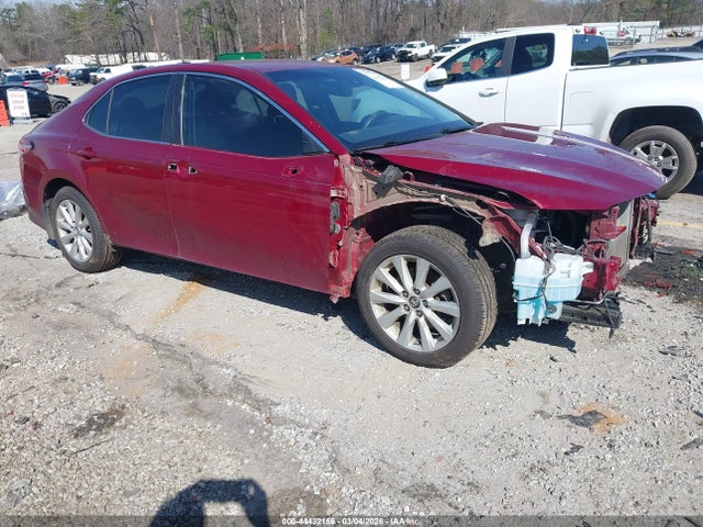 Salvage Toyota Camry Image