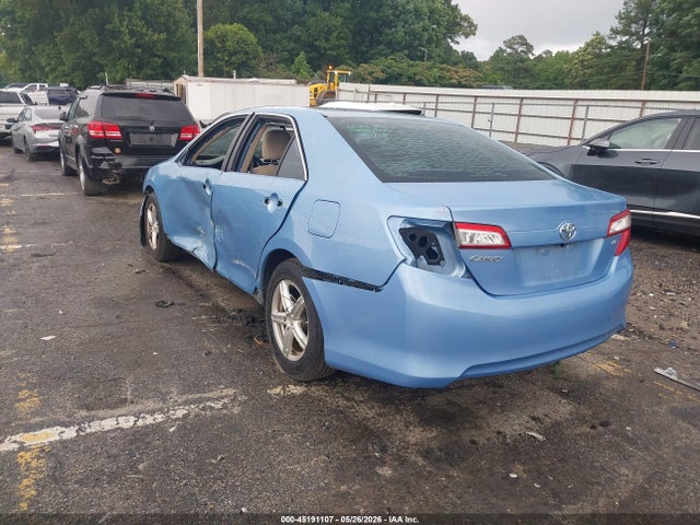Toyota Camry Le