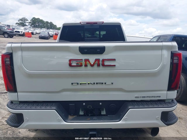 General Motors Sierra 2500HD 4wd  Standard Bed Denali