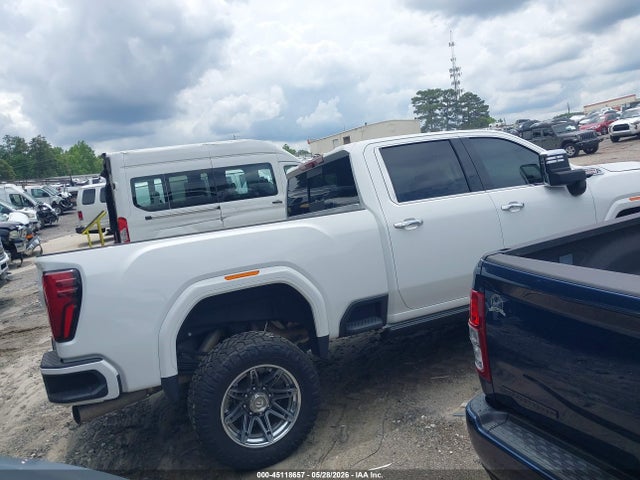 General Motors Sierra 2500HD 4wd  Standard Bed Denali