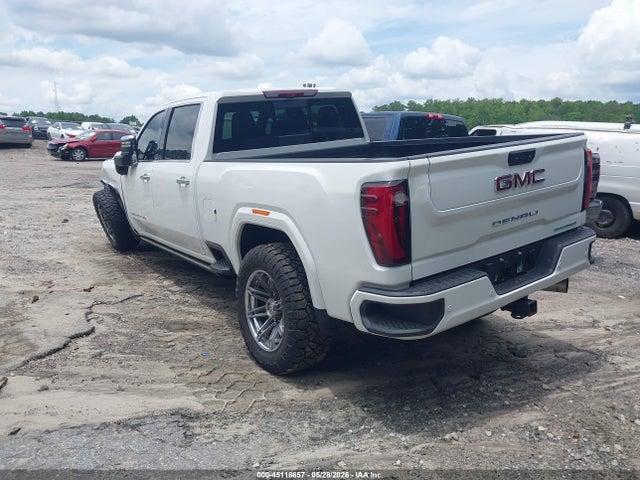 General Motors Sierra 2500HD 4wd  Standard Bed Denali