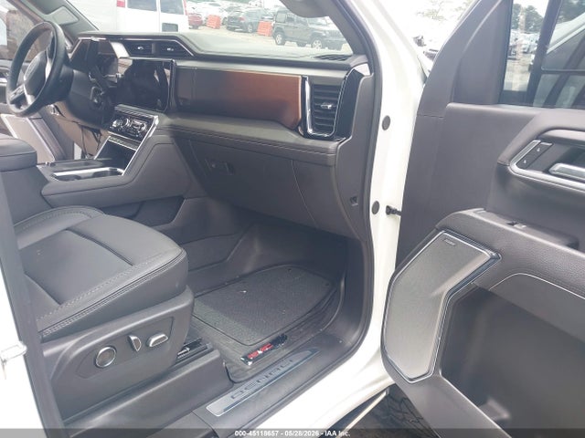 General Motors Sierra 2500HD 4wd  Standard Bed Denali