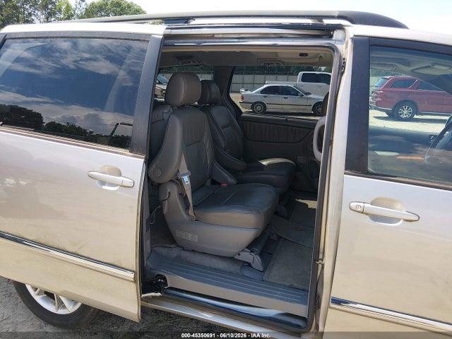 Toyota Sienna Xle Limited