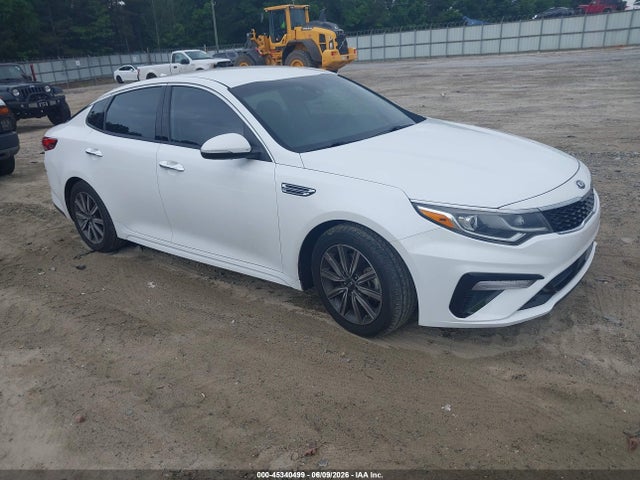 Salvage Kia Optima Image