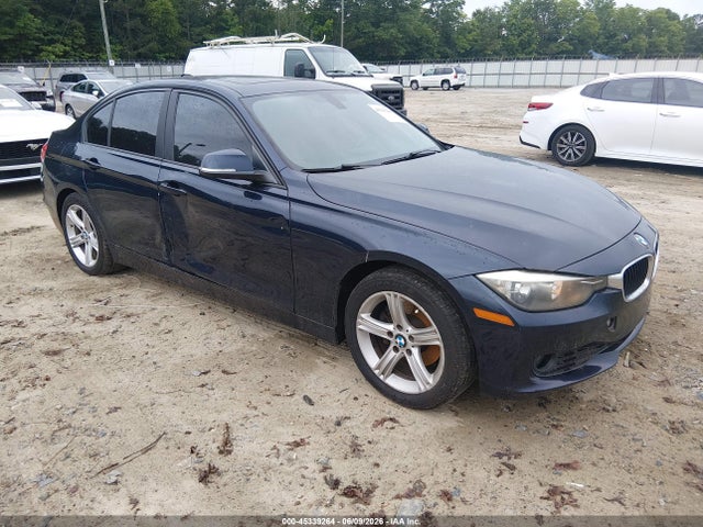 Salvage BMW 3 Series Image
