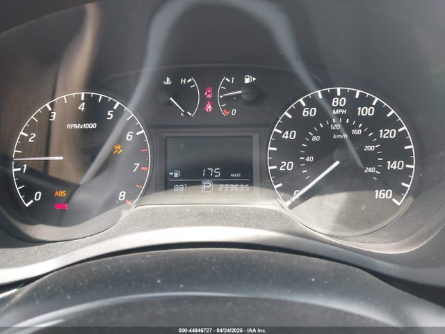 Nissan Sentra S