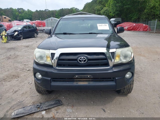 Toyota Tacoma Base V6