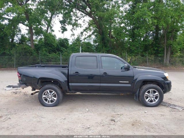 Toyota Tacoma Base V6