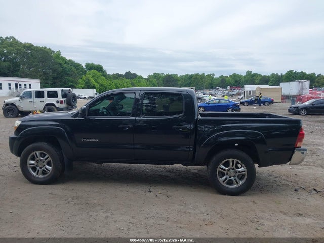 Toyota Tacoma Base V6