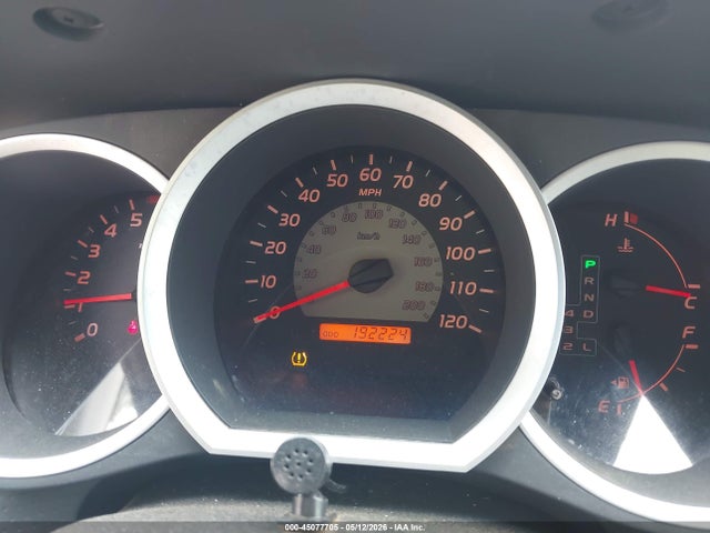 Toyota Tacoma Base V6