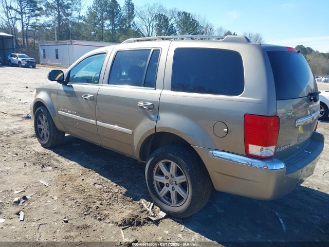 Chrysler Aspen Limited