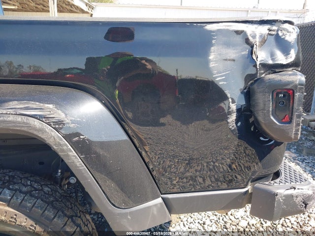 Jeep Gladiator Sport S