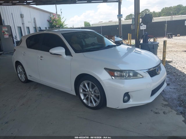 Salvage Lexus Ct Image